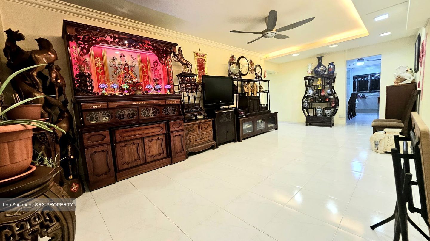Blk 308 Woodlands Avenue 1 (Woodlands), HDB Executive #557022971